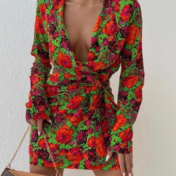 Zara Floral Print Dress with Shoulder Pads Size L - Picture 3 of 6